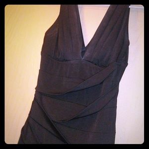 Black Form Fitting Emerald Sundae Dress